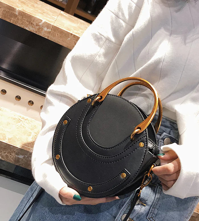 Fashionable Portable Rivet Round Shoulder Bag for Women